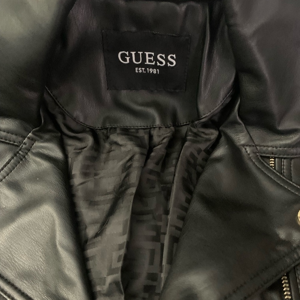 Guess pleather jacket - Picture 2 of 5